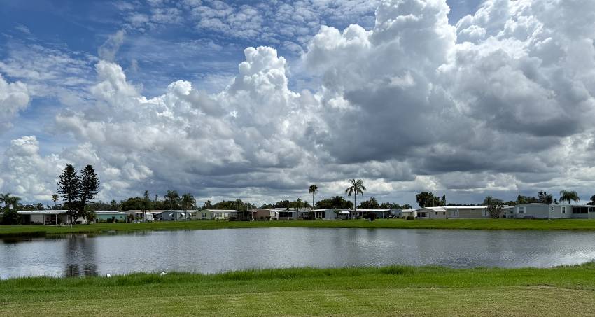 7215 Lakeshore Dr a Ellenton, FL Mobile or Manufactured Home for Sale